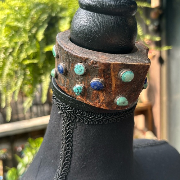 Turquoise and Sodalite Gem Wooden Bracelet - Picture 6 of 6